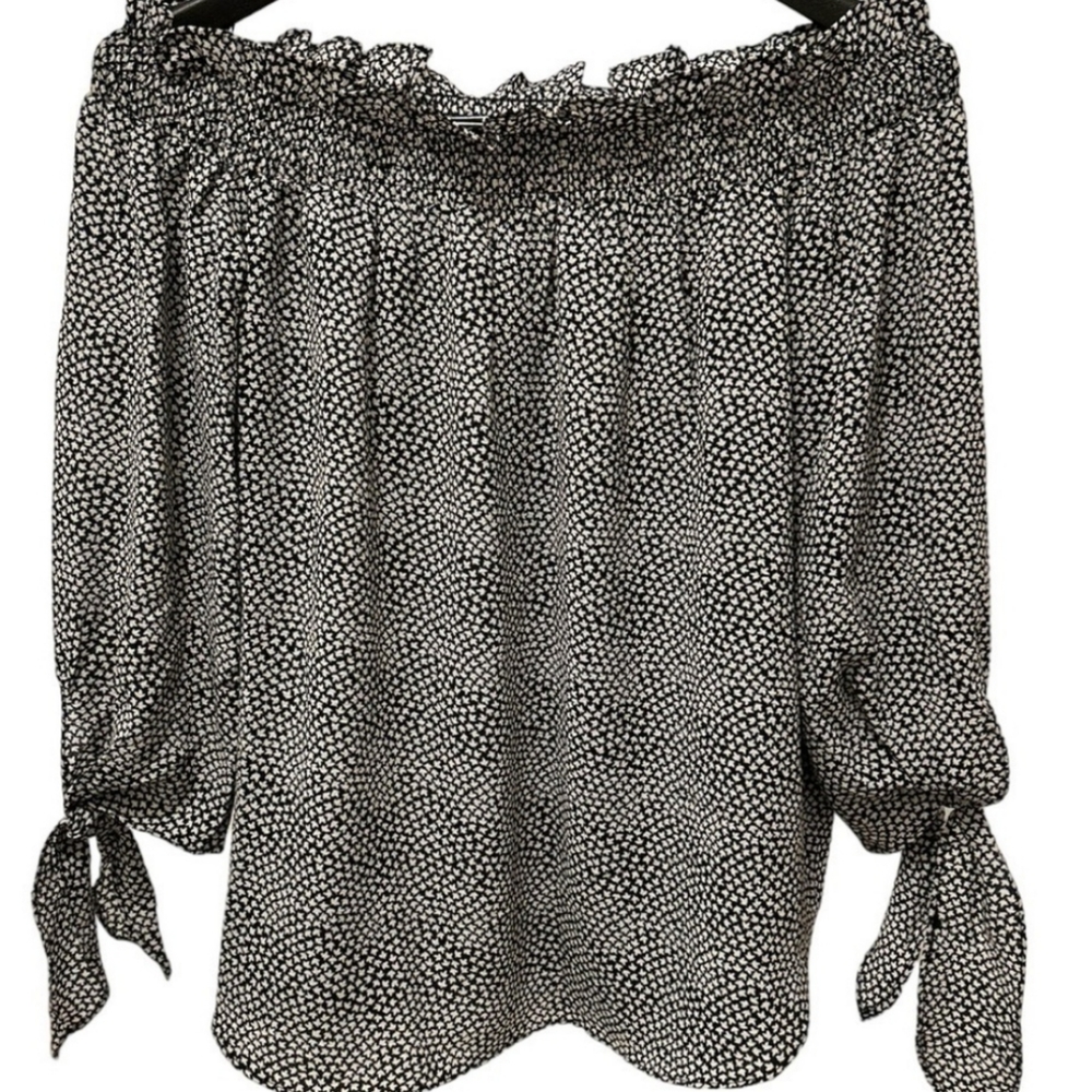 Off shoulder black and white tie sleeve top
